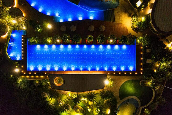 Designing Iconic Poolside Lighting for Dubai’s Luxury Villa